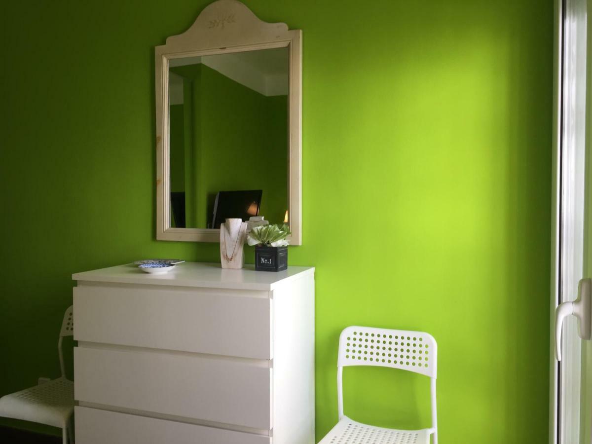 Nice Apartment 80 Meters From The Beach Calafell Bagian luar foto