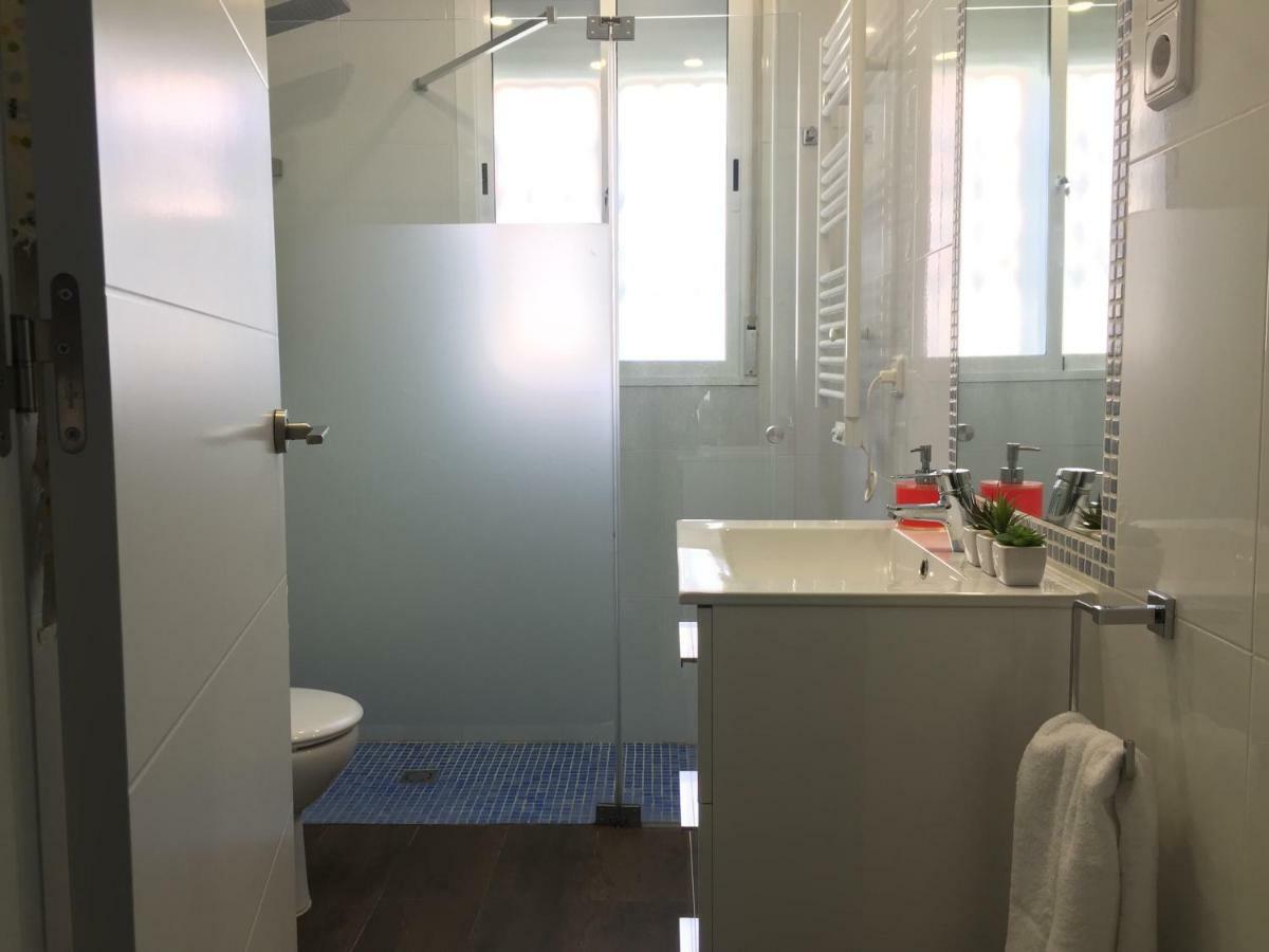 Nice Apartment 80 Meters From The Beach Calafell Bagian luar foto
