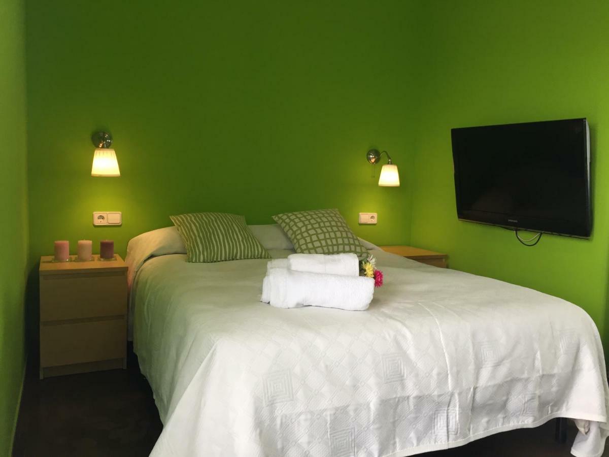 Nice Apartment 80 Meters From The Beach Calafell Bagian luar foto