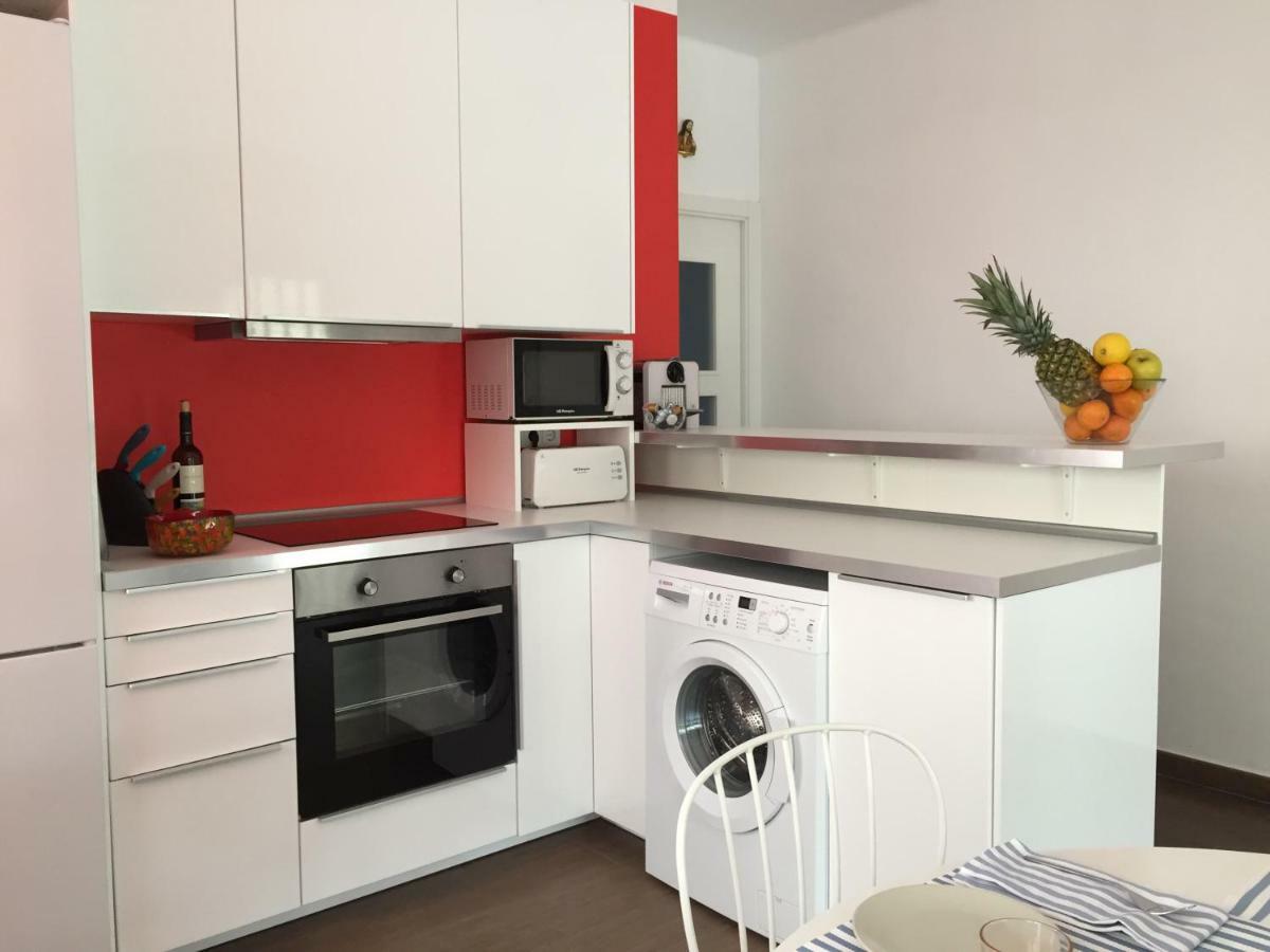 Nice Apartment 80 Meters From The Beach Calafell Bagian luar foto